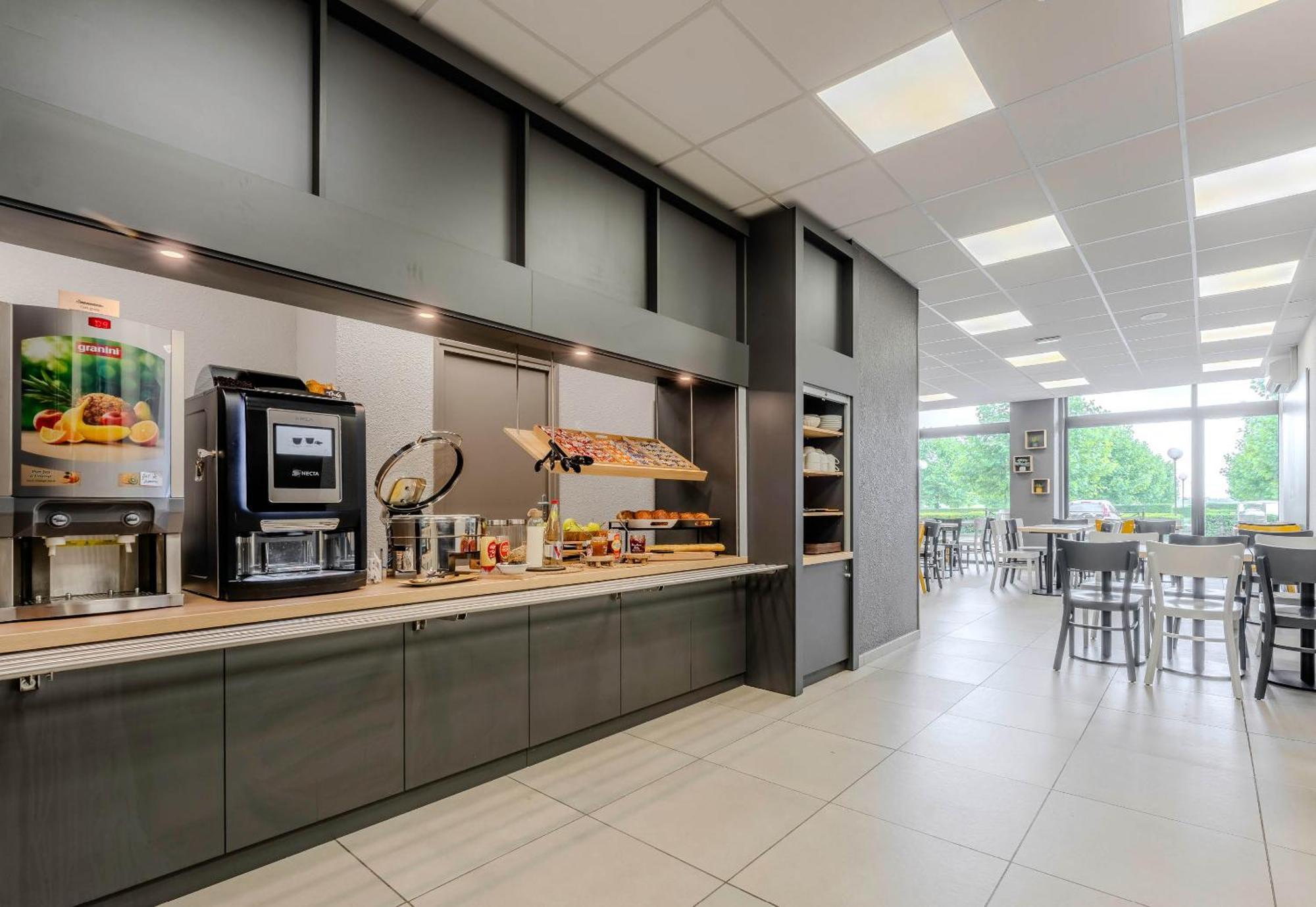 B&B Hotel Cambrai Proville Dış mekan fotoğraf